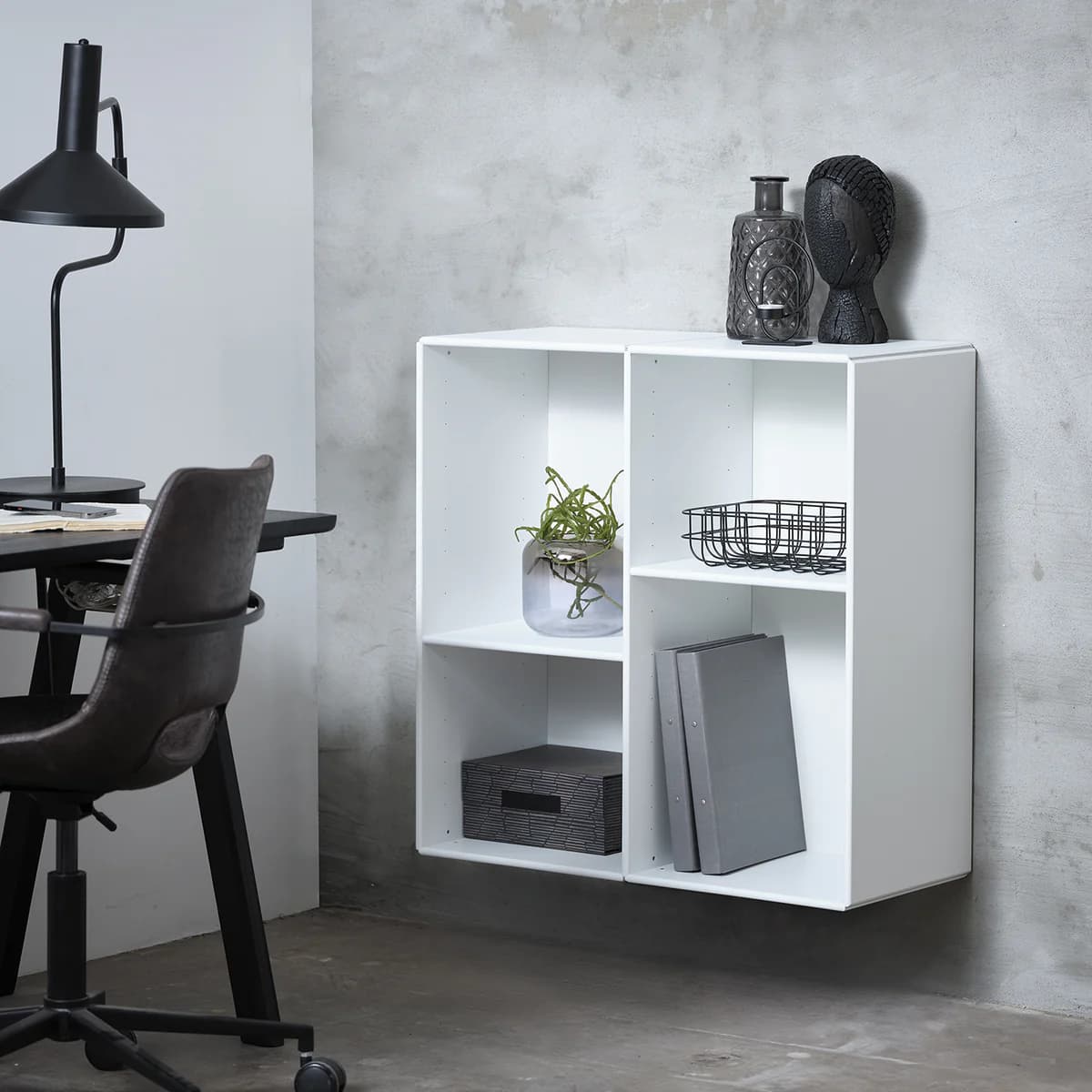 Atlanta veggreol - Hvit